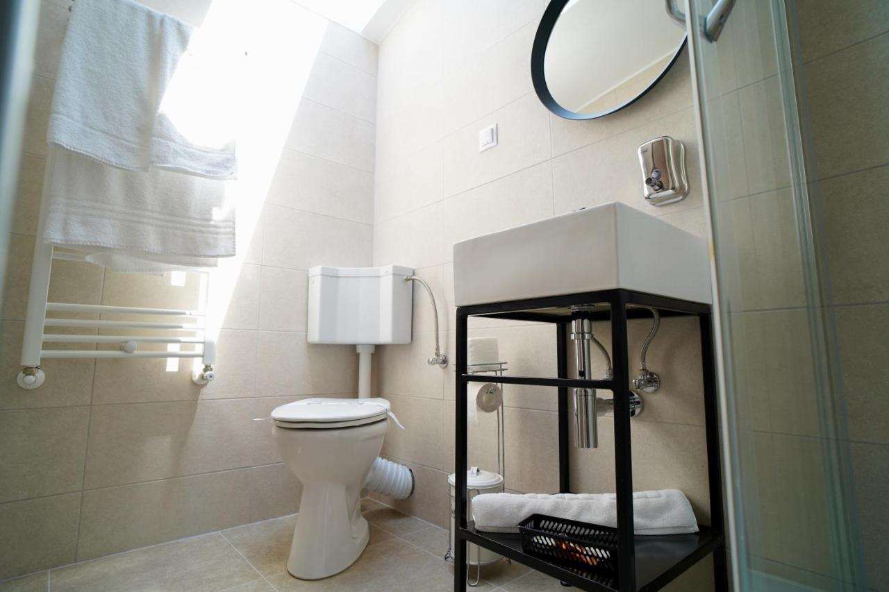 Corvin House Otel Hunedoara Dış mekan fotoğraf